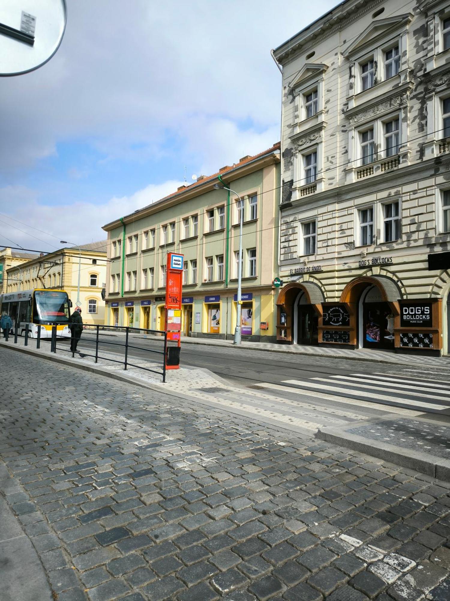Apartmán Valentinka Minutes Away From Charles Bridge Praha Exteriér fotografie